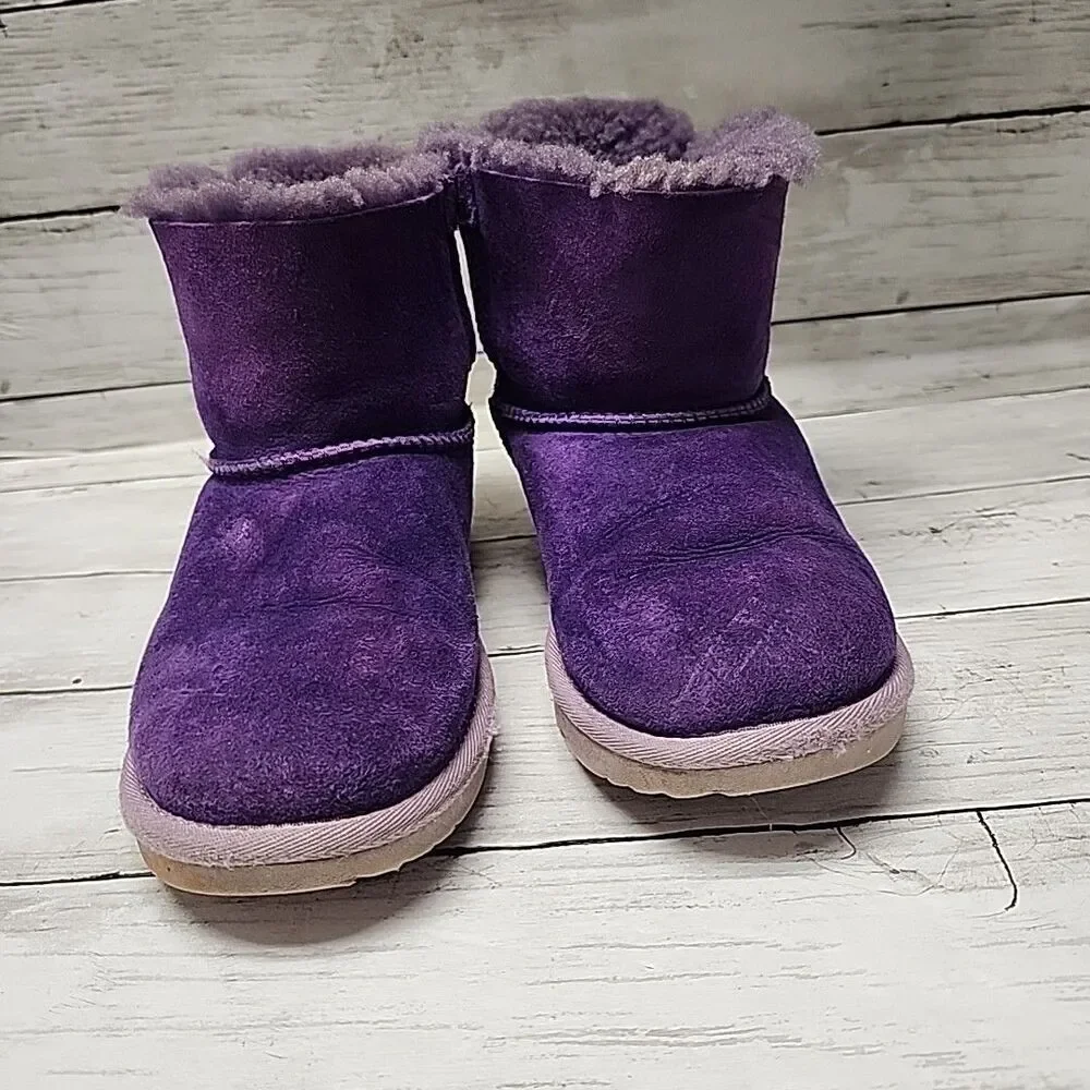 UGG Boot  Kids MINI BAILEY BOW II Violet Bloom Size 3 Purple